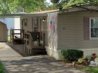 57 Boren Ave, Wauconda, IL 60084