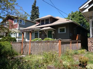 1618 N 48th St, Seattle, WA 98103