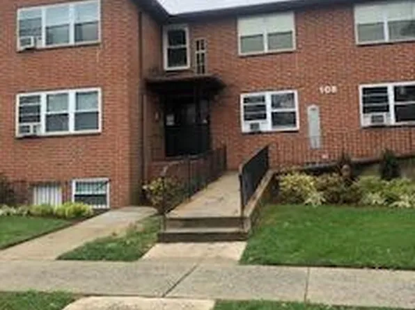 106 Llewellyn Pl APT 7A, Staten Island, NY 10310