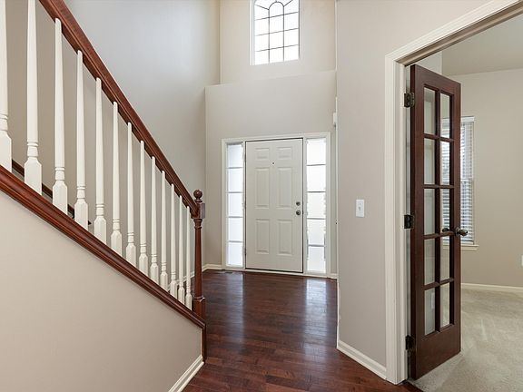 5th image of 58916 Virginia Cir