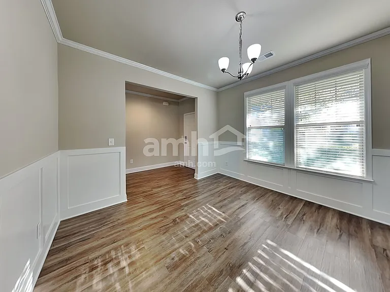 70 Orchard Ln — Photo 5