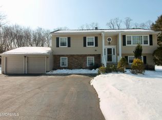 61 Joysan Terrace, Freehold, NJ 07728