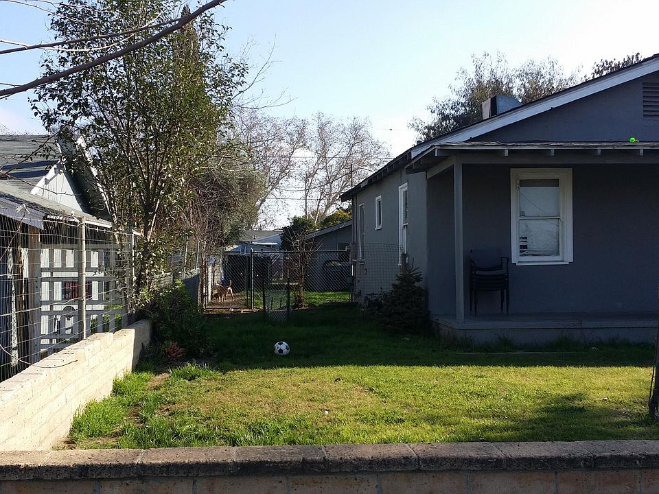 2nd image of 916 E 5th St #1