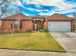 5281 Dillon Cir, Haltom City, TX 76137