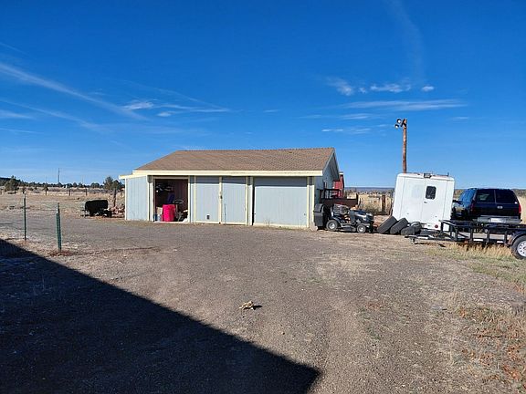 3rd image of 2241 County Road 72