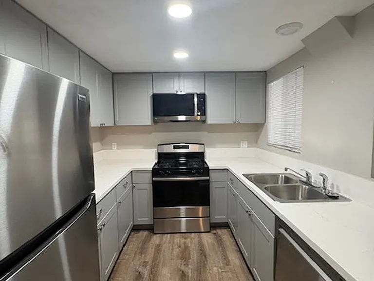 55 Stenner St #D — Photo 3