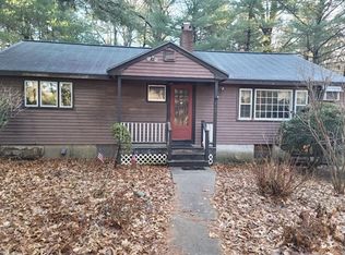 96 River St, Middleton, MA 01949