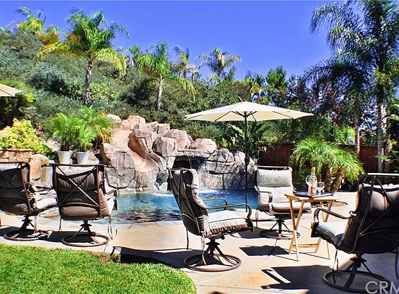 4th image of 38864 Summit Rock Ln