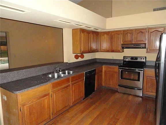 4th image of 3504 Country Creek Ln