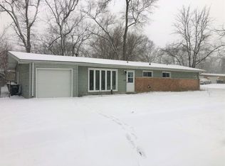 219 Shabbona Dr, Park Forest, IL 60466