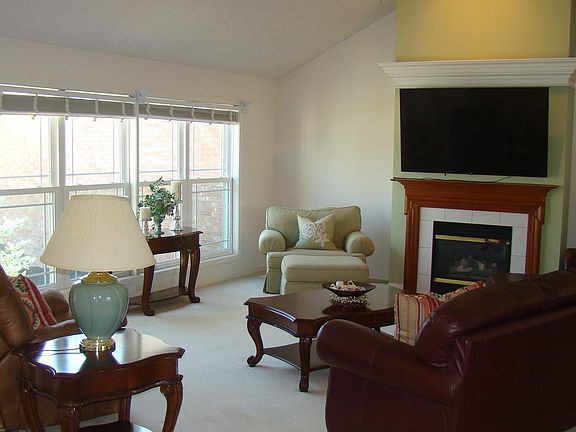 5th image of 6000 Long Pond Way