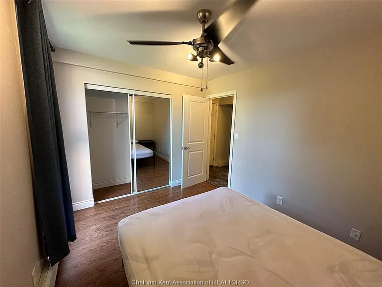 200 Emma St #1 — Photo 8