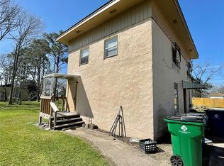 1125 N Valderas St, Angleton, TX 77515
