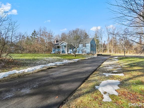 2nd image of 300 Buttery Road