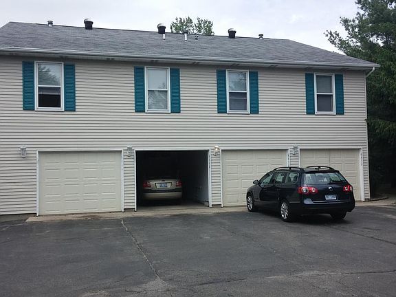 Private Garage - Rear of 4 plex Parking