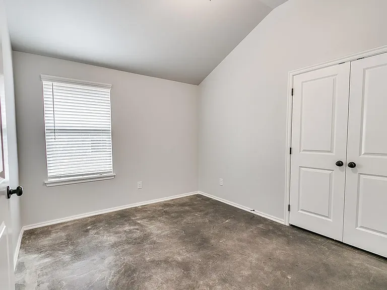 935 Coles Creek Ln #935 — Photo 15