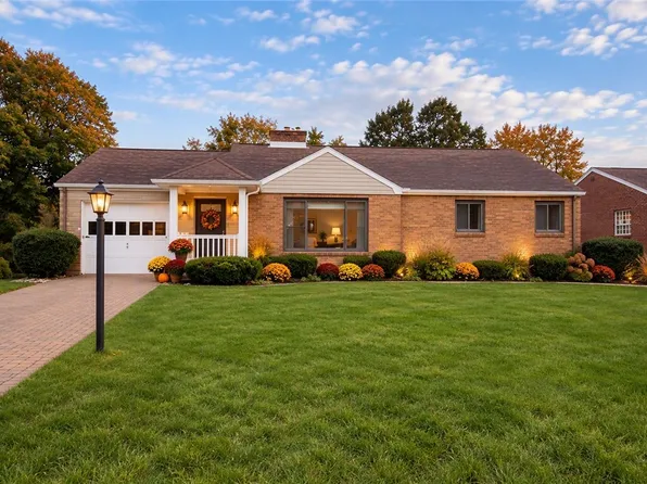 2203 Hemlock Dr, White Oak, PA 15131