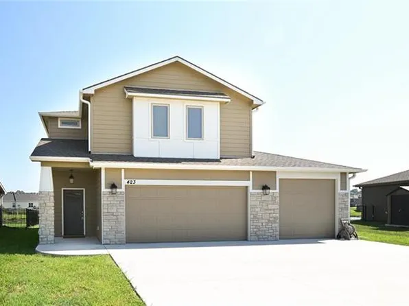 423 Northfield Rd, Manhattan, KS 66502