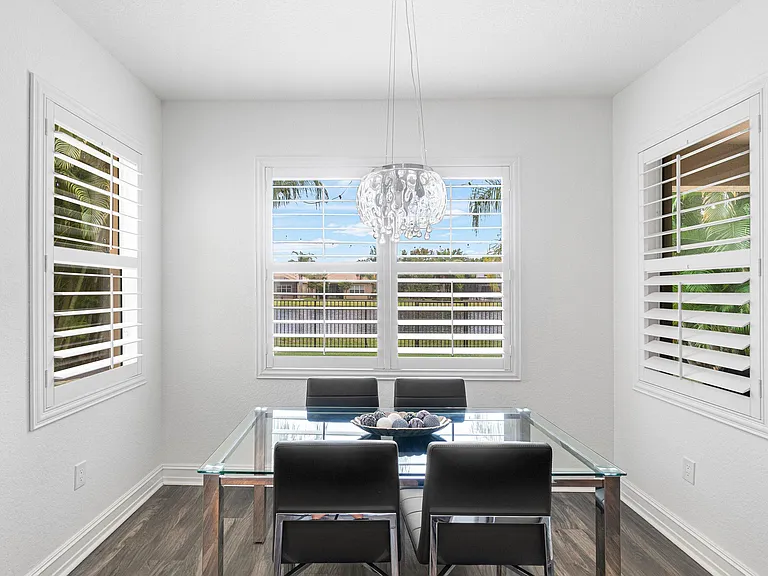 8300 Calabria Lakes Dr — Photo 21