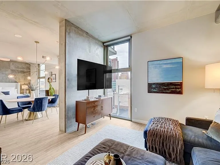 353 E Bonneville Ave #581 — Photo 3