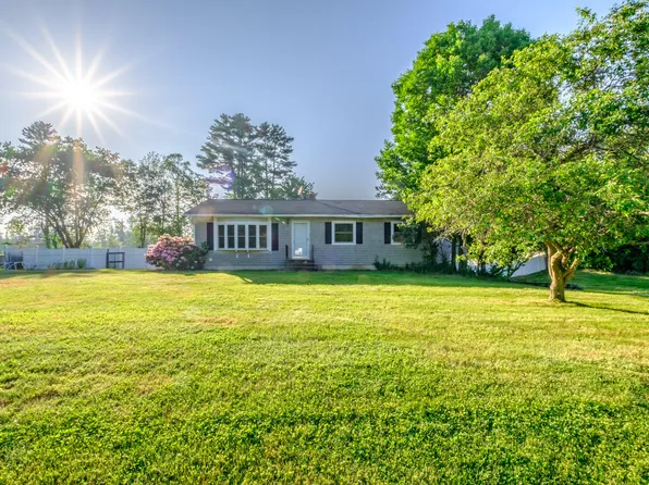 21 Libby Drive, Buxton, ME 04093