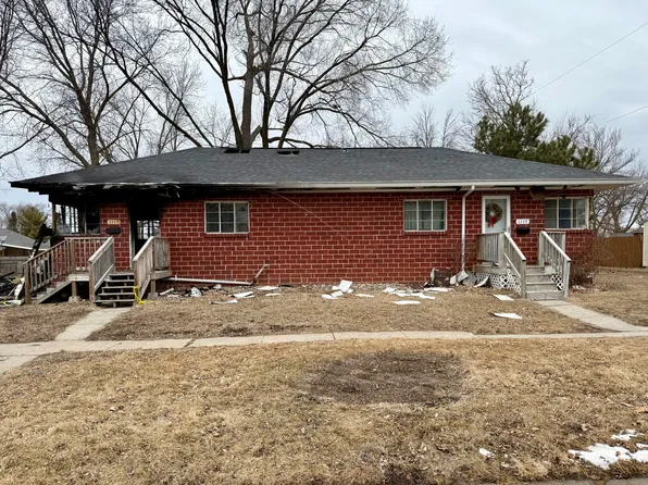 1115 M Ave, Nevada, IA 50201