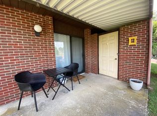 899 S Division St #C, Mount Vernon, OH 43050