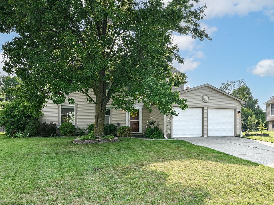 1st image of 9338 Haddington Dr W