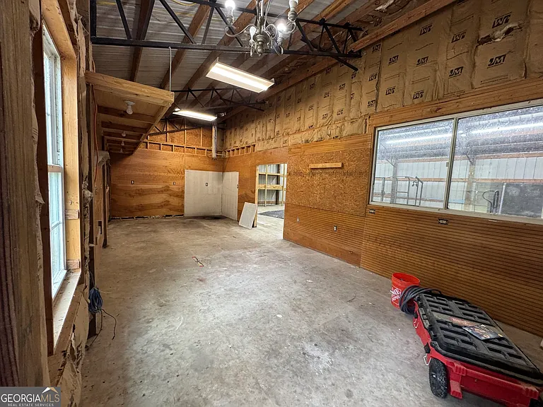 2296 Indian Trail Rd — Photo 17