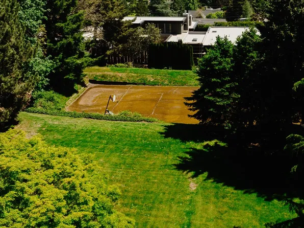 13092 Amber Pl, Lake Oswego, OR 97034