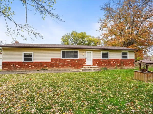 359 Barlow Rd, Hudson, OH 44236