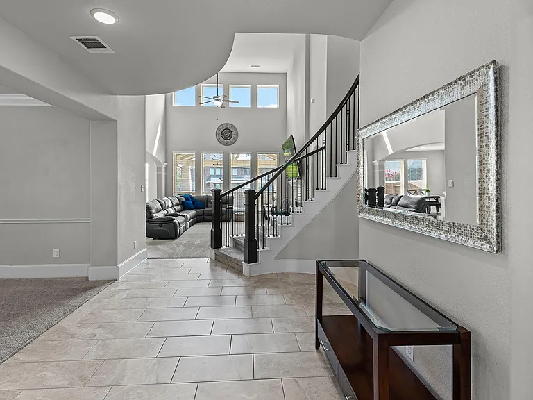 508 Hidden Creek Way — Photo 6