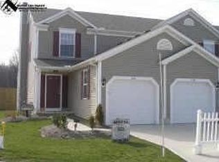 440 Angela Ln, Avon Lake, OH 44012