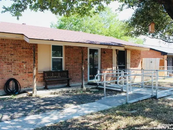 218 Park Plaza, San Antonio, TX 78237
