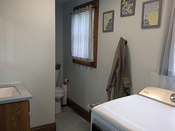 5th image of 211 Jessie St