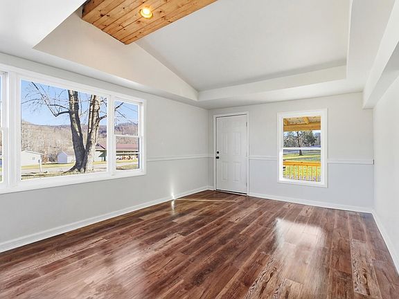 5th image of 2919 Scaffold Cane Rd