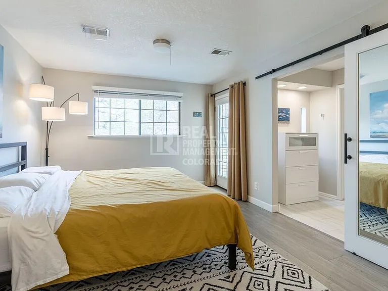 12406 E Pacific Cir #D — Photo 9