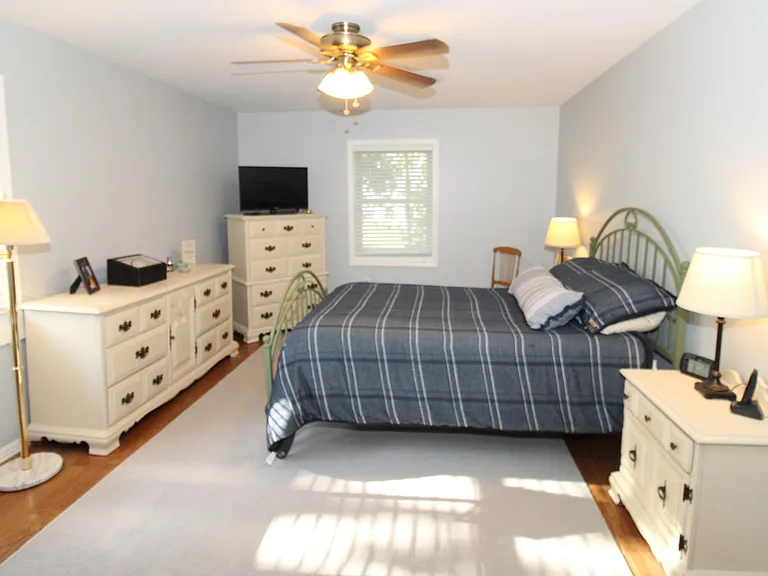 11 Heritage Dr — Photo 8
