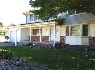 6711 Riverside Dr E, Windsor, ON N8S 1C1