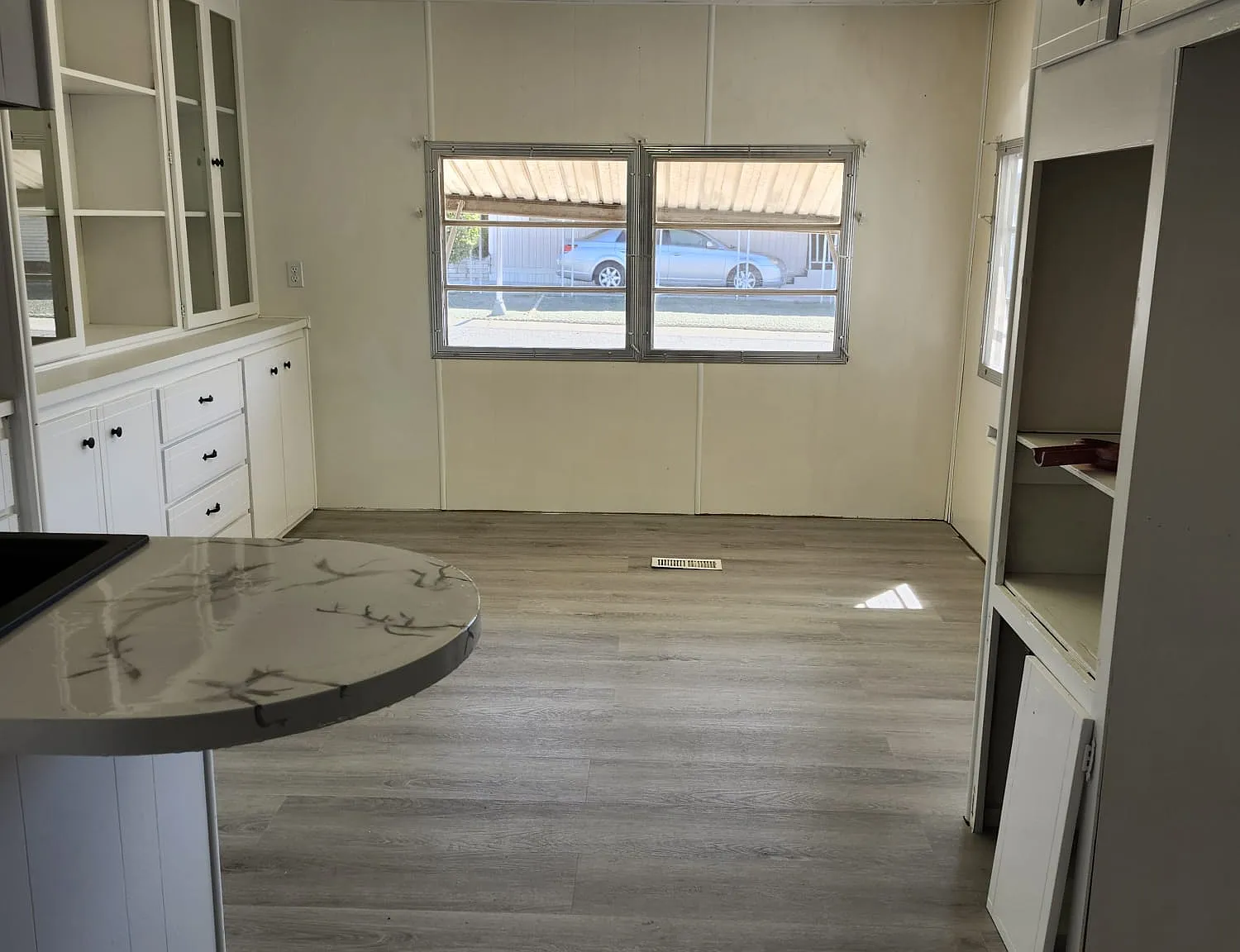 2 bed, 1200 sqft, $1,500 — Photo 3