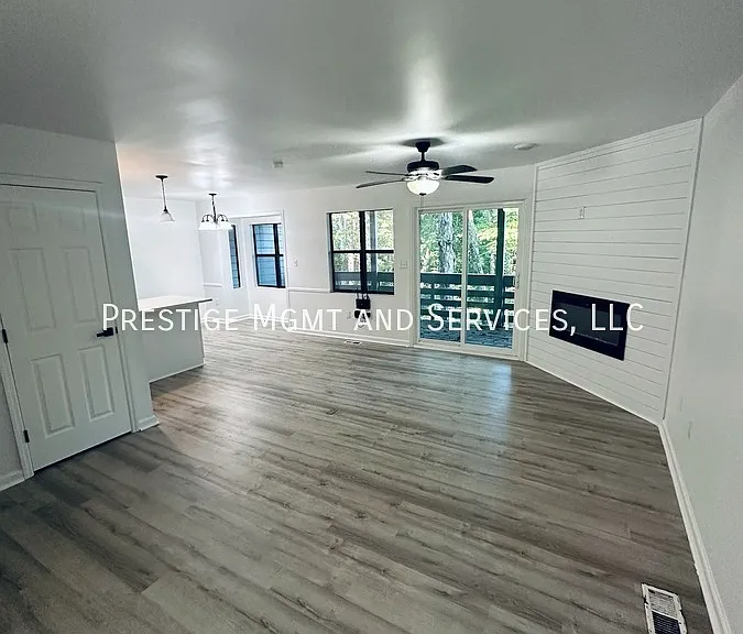 1 Villa Dr #1C — Photo 1