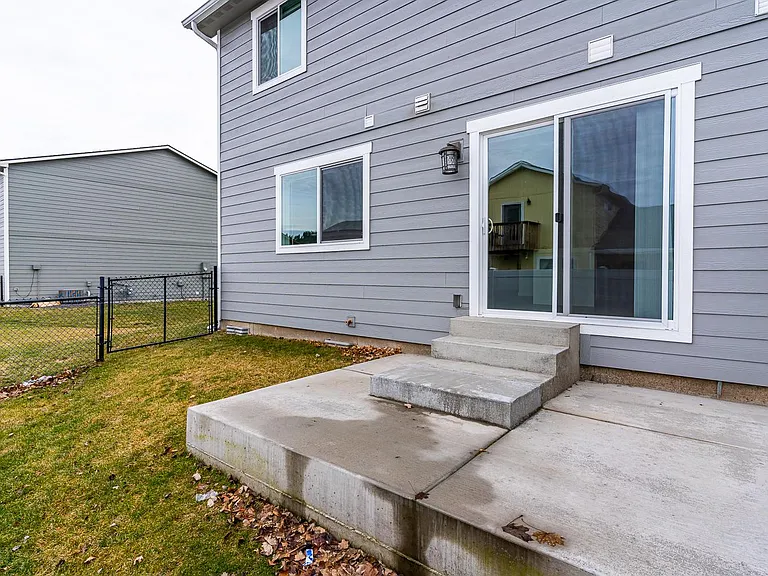 9801 E Heroy Ct — Photo 2