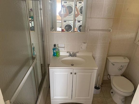 1st floor bathroom