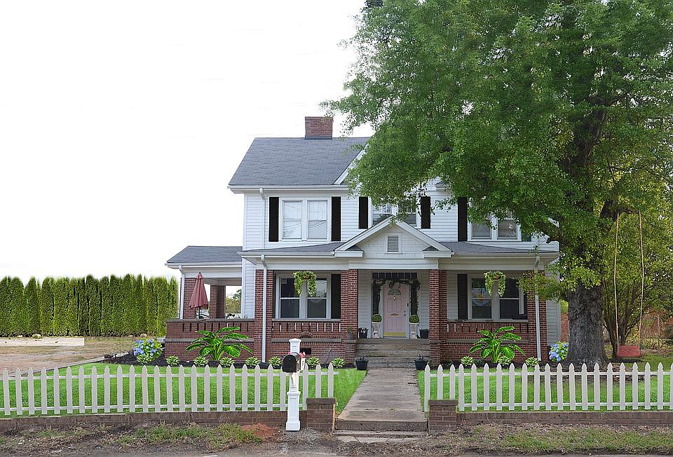 1st image of 1076 Howard St