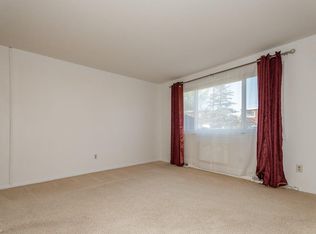 1547 Severn Ln #6F, Wickliffe, OH 44092
