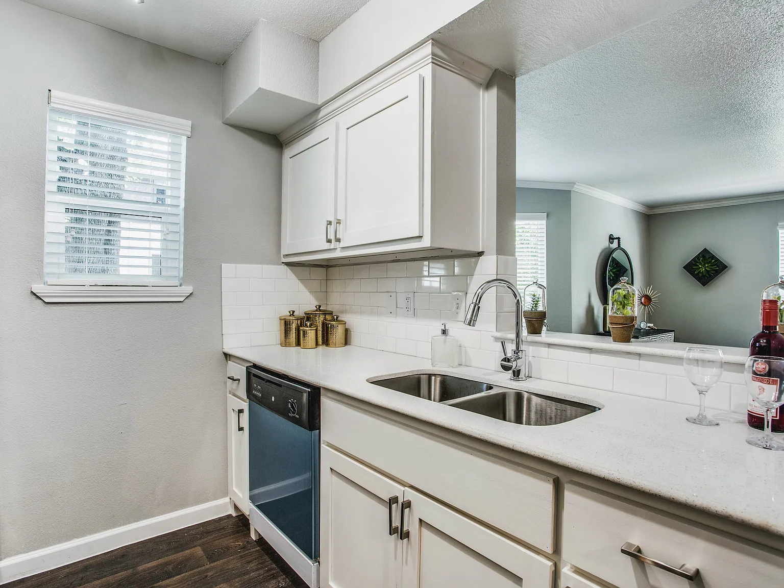 Weston Medical Center Apartments — Photo 3