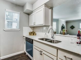 7510 Brompton Rd #530, Houston, TX 77025