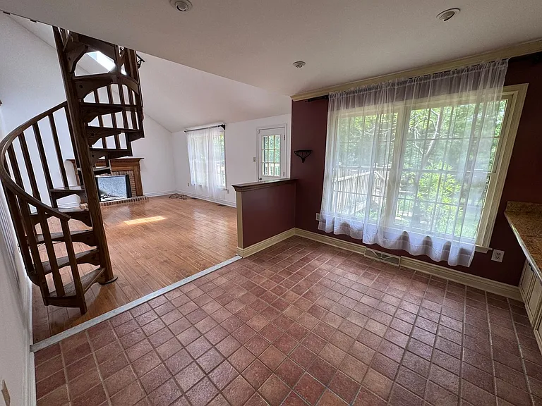 102 Ravenwood Pl — Photo 11