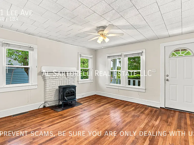 31 Lee Ave — Photo 2