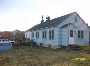 7 W 2nd St, Lakewood, NY 14750